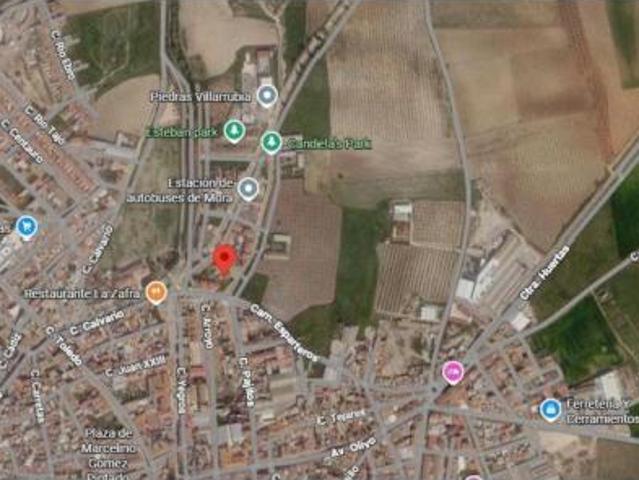Casa adosada Venta Mora, Mora