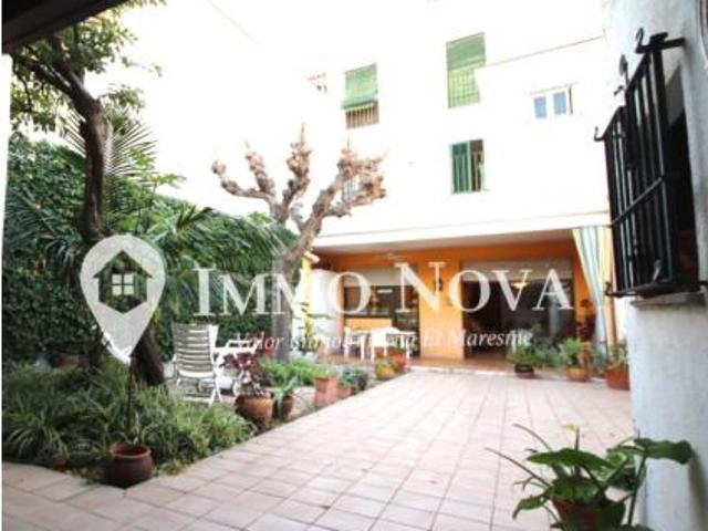 Casa adosada Venta Mataró, Centre