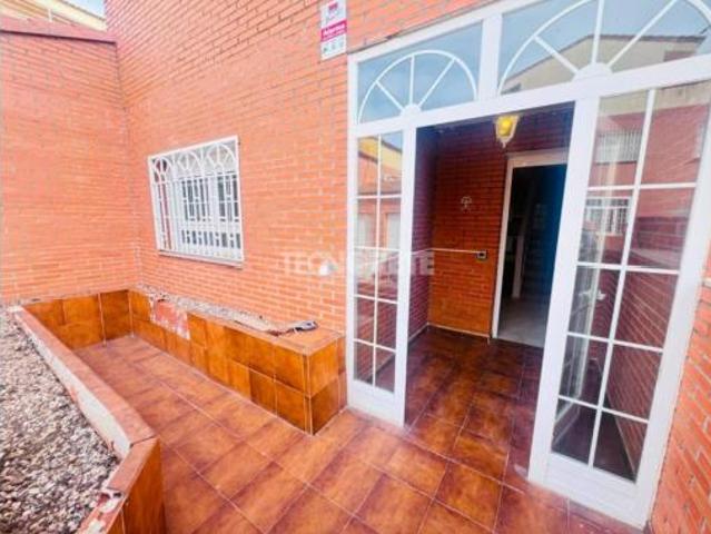 Casa adosada Venta Magán, Magán