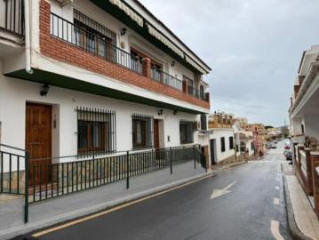 Villa en venta en Calle Miguel Carrera - Aire acondicionado