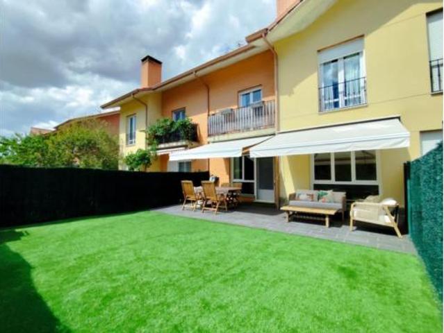 Casa adosada Venta Marañón, Marañón