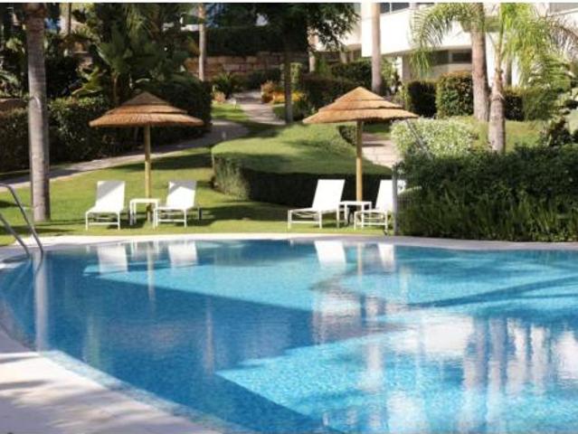 Casa adosada Venta Marbella, Centro