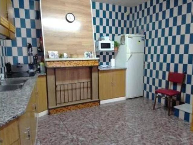 Casa adosada Venta Martos, Martos