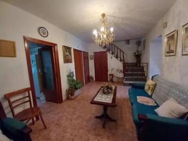 Casa adosada Venta Martos, Martos