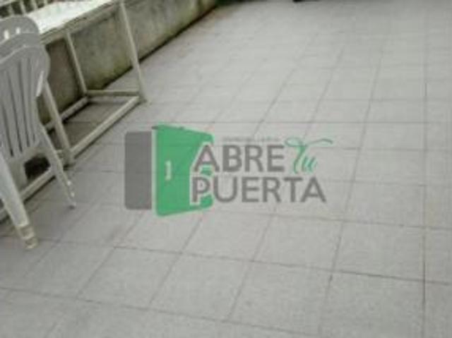 Casa adosada Venta Nogueira de Ramuín, A Eirexa Nogueira de Ramuín
