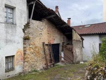 Casa adosada Venta Nava, Nava