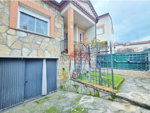 Casa adosada Venta Navaluenga, Navaluenga