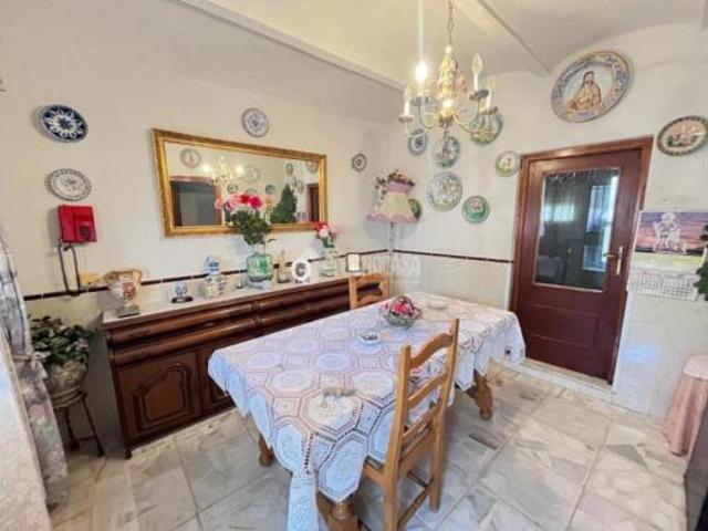 Casa adosada Venta Navalcán, Navalcán