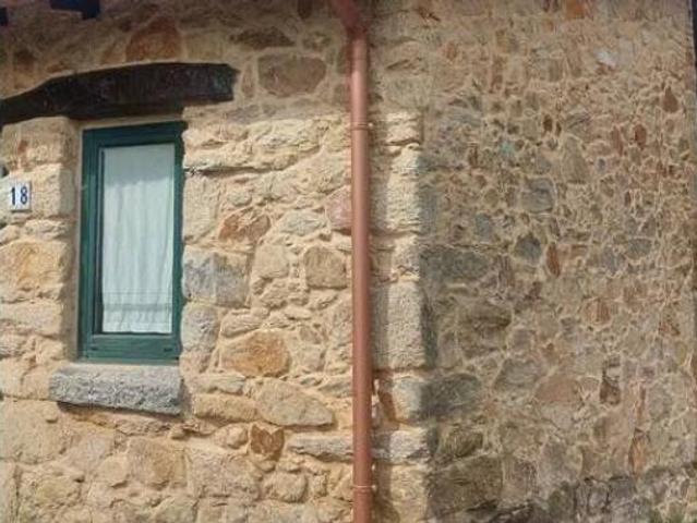 Casa adosada Venta Neda, Neda