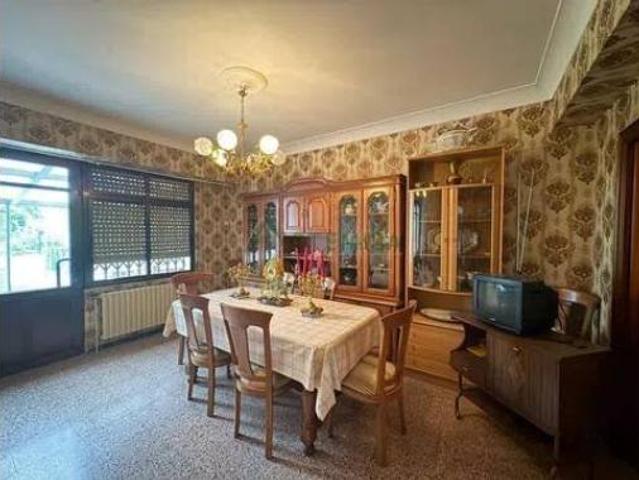 Casa adosada Venta Neda, Neda