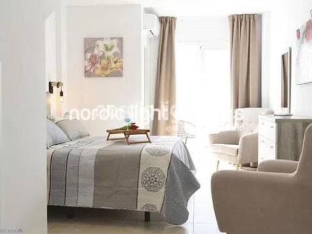 Casa adosada Venta Nerja, Avenida de Pescia La Noria Pueblo Rocío