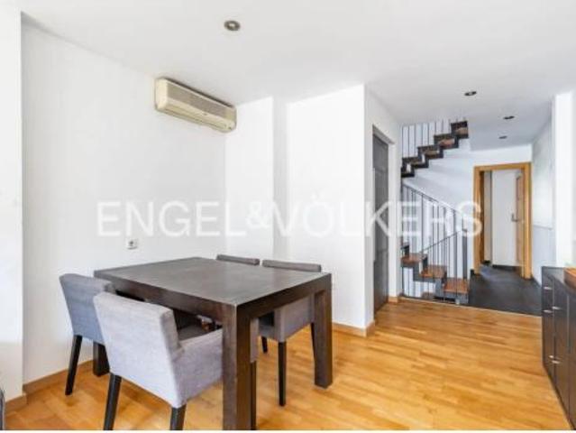 Casa adosada Venta Sabadell, Gràcia