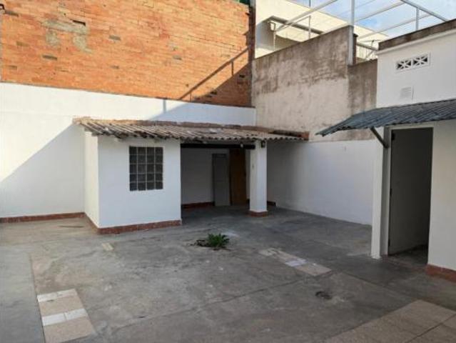 Casa adosada Venta Sabadell, Les Termes