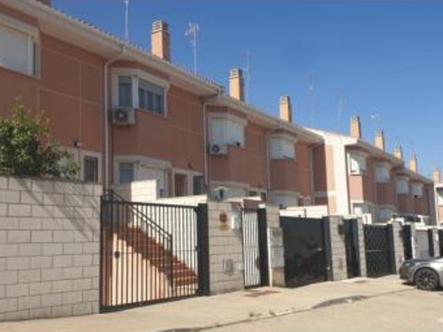 Casa adosada Venta Saelices, Saelices