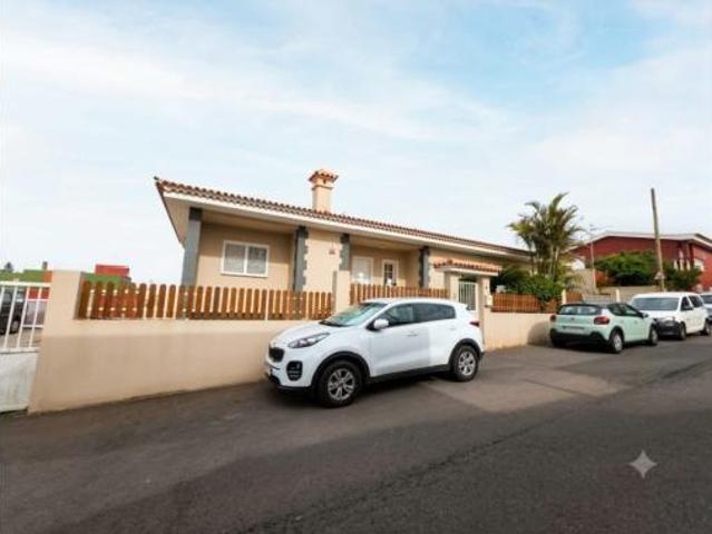 Casa adosada Venta San Cristóbal de La Laguna, Guamasa Los Baldíos Los Rodeos El Ortigal