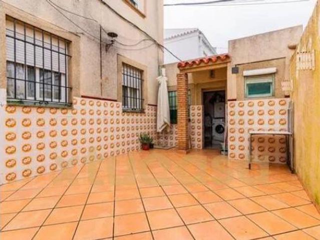 Casa adosada Venta San Fernando, Casería de Ossio San Carlos