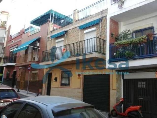 Casa adosada Venta San Juan de Aznalfarache, Barrio Alto