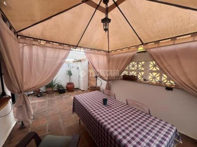 Casa adosada Venta San Roque, Núcleo