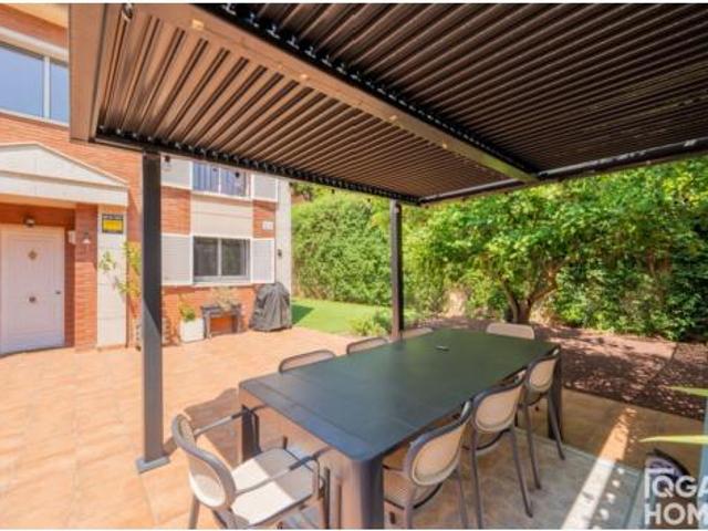 Casa adosada Venta Sant Cugat del Vallès, Mira sol