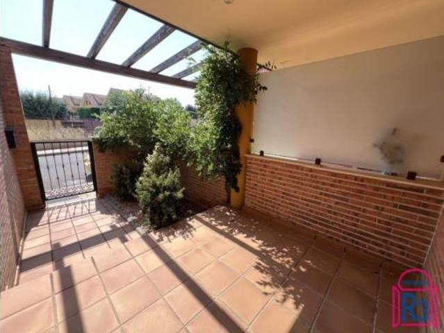 Casa adosada Venta Santovenia de la Valdoncina, Villanueva del Carnero