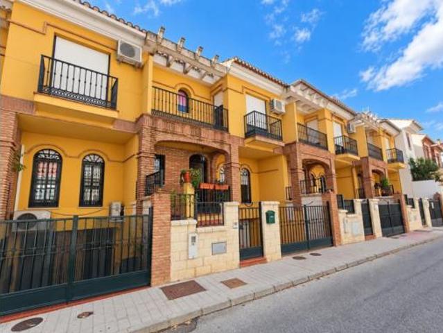 Casa adosada Venta Santa Fe, Santa Fe