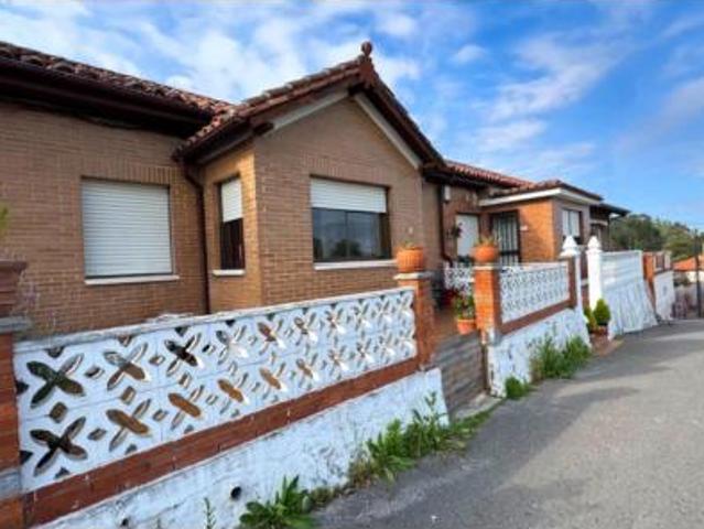 Casa adosada Venta Santillana del Mar, Viveda