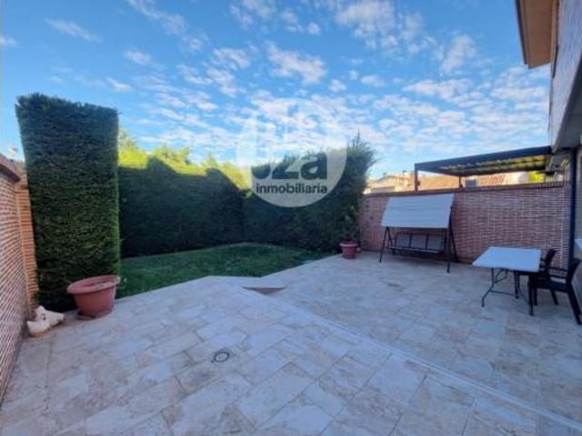 Casa adosada Venta Sarracín, Sarracín
