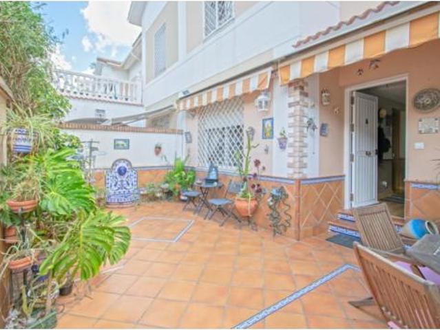 Casa adosada Venta Sevilla Capital, Avenida de las Ciencias Emilio Lemos