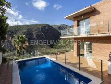 Casa Venta Sitges, Les Botigues de Sitges
