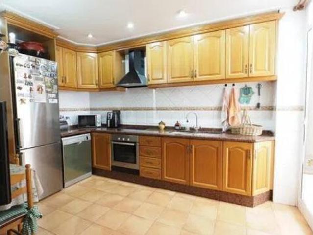 Casa adosada Venta Silla, Silla