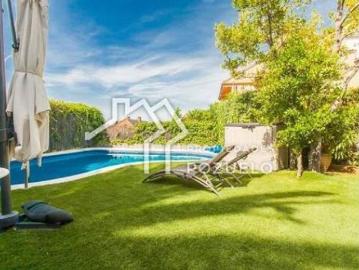 Casa adosada Venta Pozuelo de Alarcón, Zona Avenida de Europa