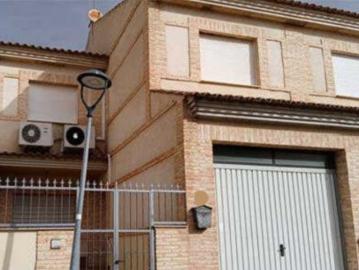 Casa adosada Venta Poblete, Poblete