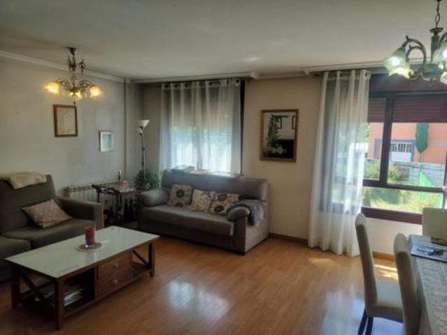 Casa adosada Venta Ponferrada, Flores del Sil La Martina
