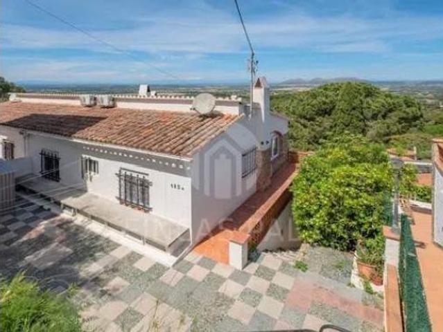 Casa adosada Venta Pals, Pals