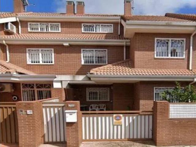 Casa adosada Venta Parla, Las Américas