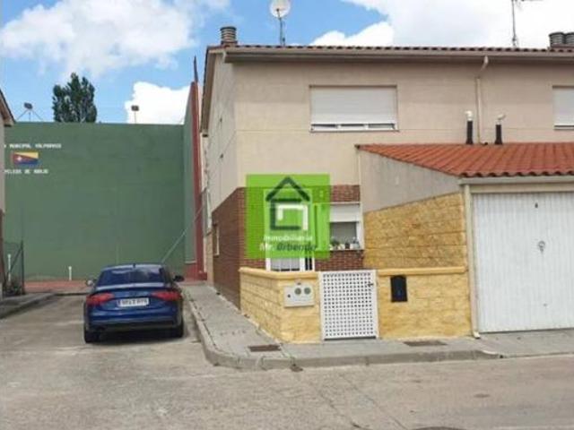 Casa adosada Venta Peleas de Abajo, Peleas de Abajo