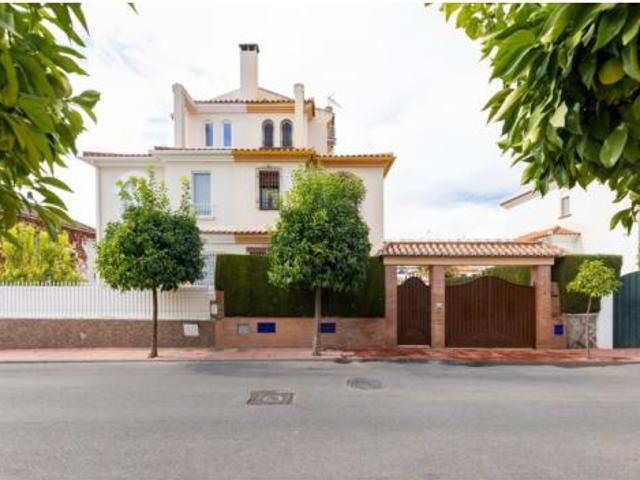 Casa adosada Venta Peligros, Peligros