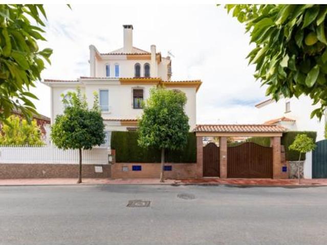 Casa adosada Venta Peligros, Peligros