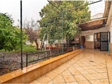 Casa adosada Venta Peligros, Peligros