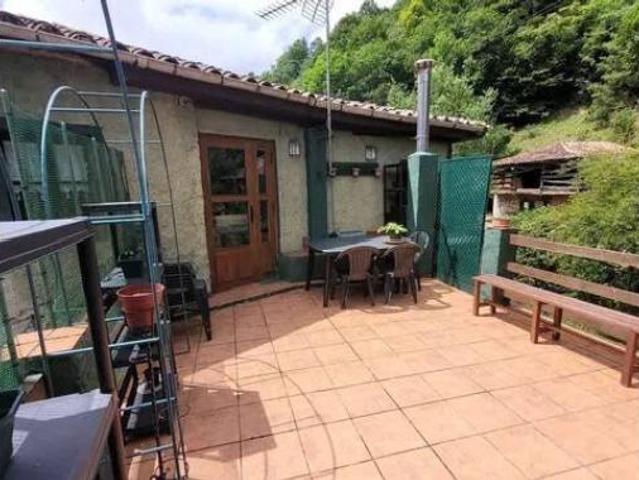 Casa adosada Venta Piloña, Piloña