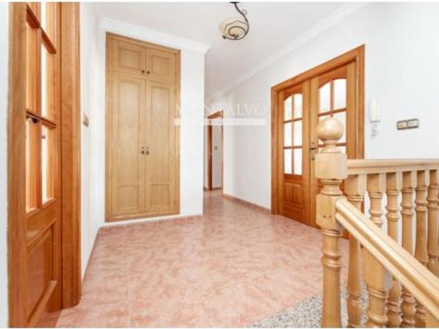 Casa adosada Venta Pinos Puente, Ánzola