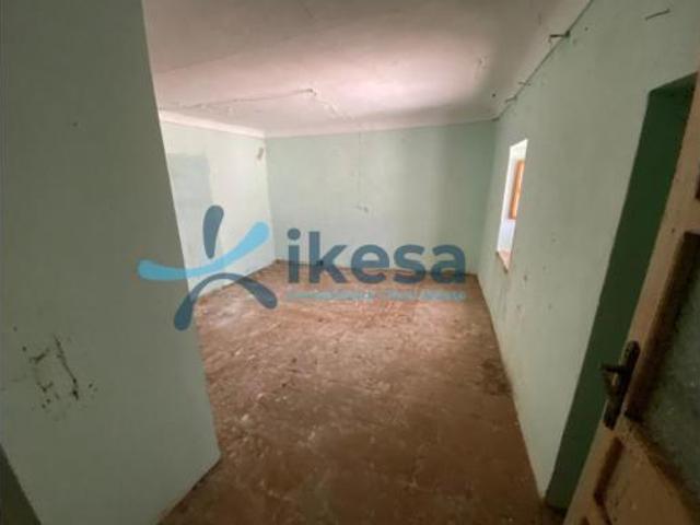 Casa adosada Venta Píñar, Piñar
