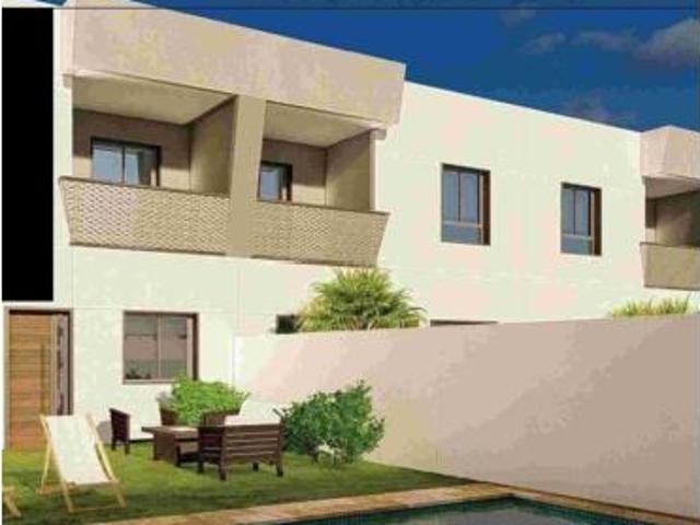 Casa adosada Venta Plasencia, Plasencia
