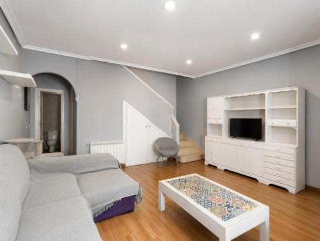 Casa adosada Venta Plasencia, Plasencia
