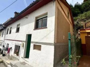 Casa adosada Venta Pravia, Pravia