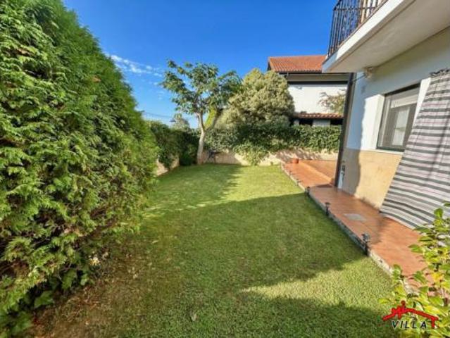 Casa adosada Venta Rasines, Cereceda