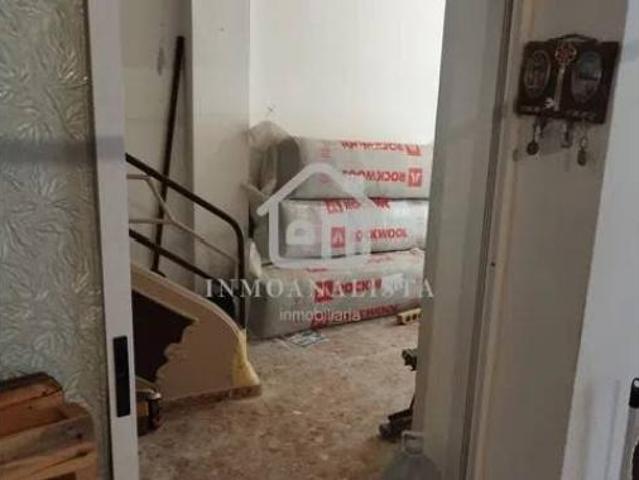 Casa adosada Venta Requena, Requena