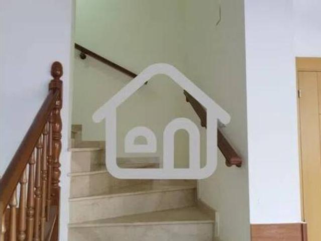 Casa adosada Venta Requena, Requena