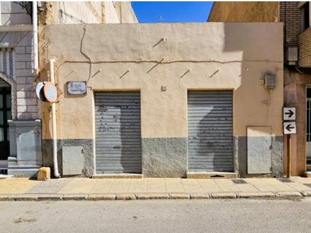 Casa adosada Venta Totana, Totana