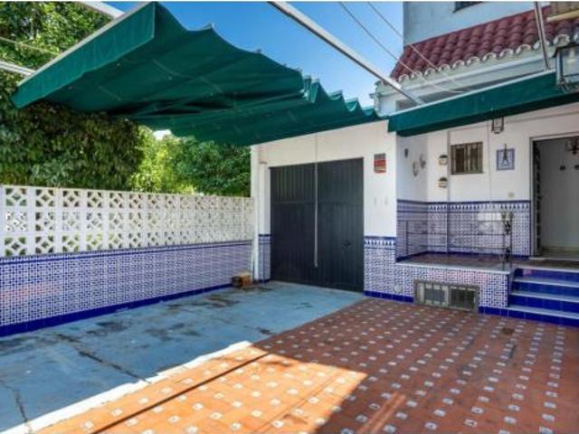 Casa adosada Venta Tomares, Santa Eufemia